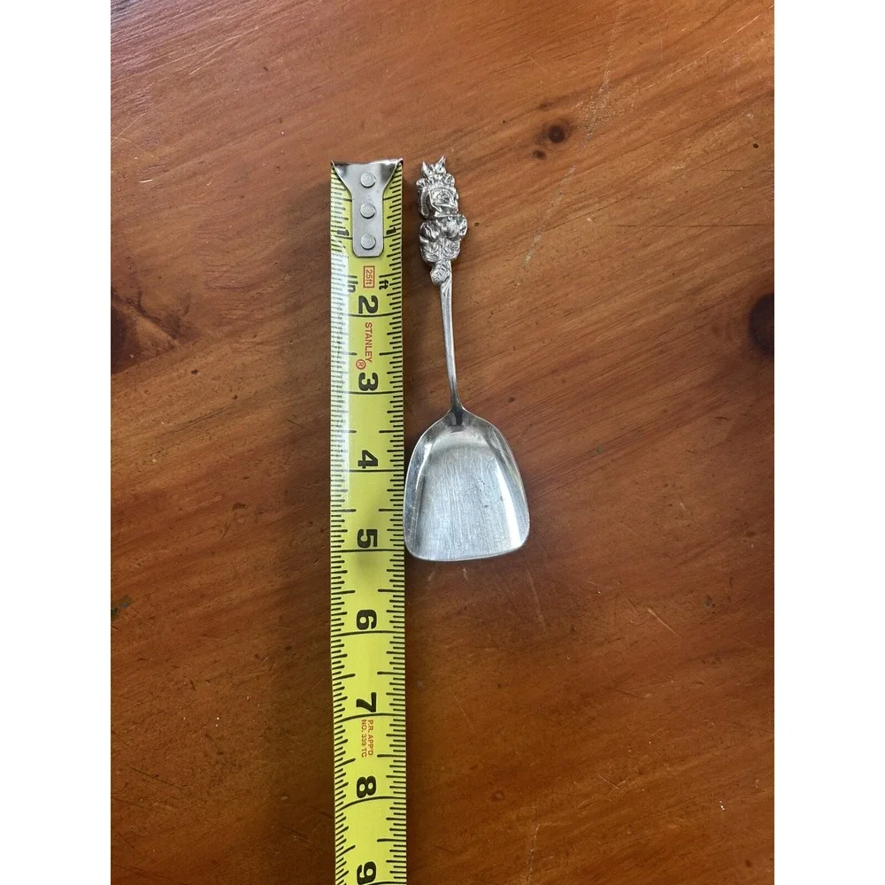 Vintage Reed & Barton Silverplate Sugar Shovel or Berry Spoon Rose Leaf Pattern